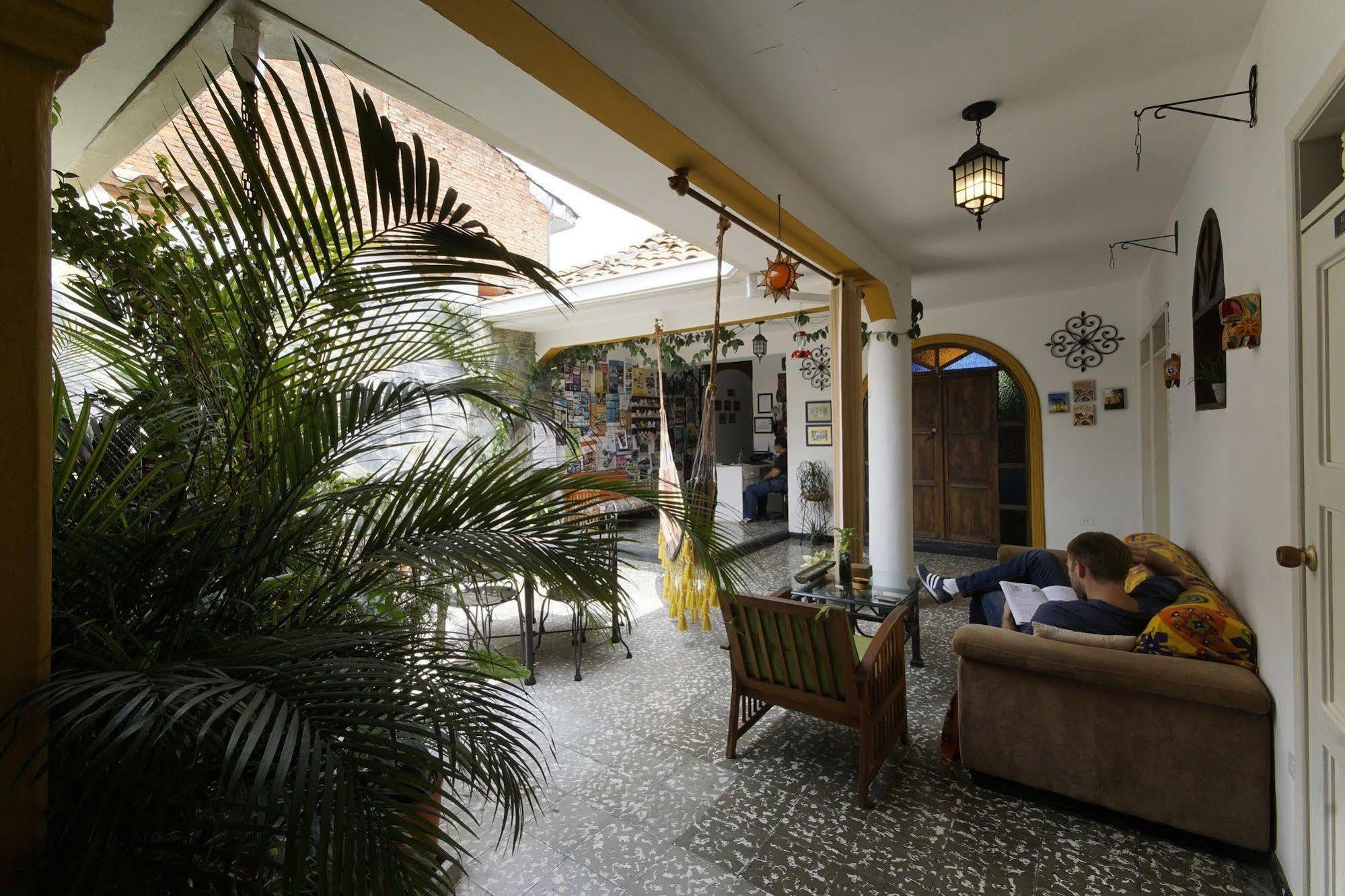 Casa Ruta Sur (Adults Only) Hotel Cali Kültér fotó